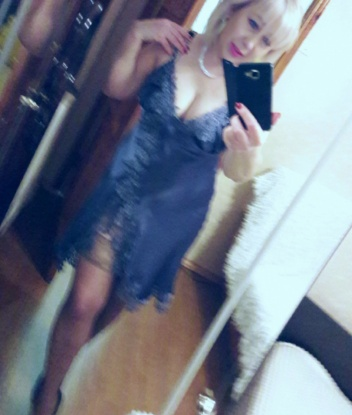 Молодая, стройная красотка приглашает в гости для незабываемого отдыха в уютной обстановке. Только для состоятельных джентльменов! 32, 42 года