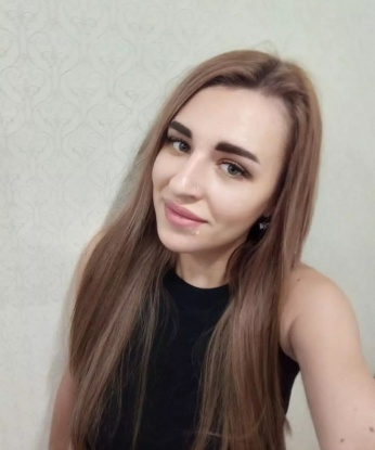 Изысканная блондинка ждет встречи с достойным кавалером. Со мной ты окунешься в мир страсти и наслаждения. Обещаю, ты захочешь вернуться снова! 2064, 24 года