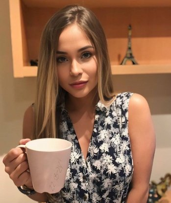 Я опытная индивидуалка, которая с радостью сделает твои фантазии реальностью. Я обладаю невероятной страстью и горячим темпераментом, которые наполнят нашу встречу неповторимым волшебством. 💫
Мои услуги абсолютно индивидуальны и нацелены на удовлетворение твоих самых сокровенных желаний. Я мастерски владею искусством эротического массажа, могу показать тебе настоящую райскую блаженство. Будь уверен, со мной тебе не придется скучать! 💋
У меня безупречная репутация среди клиентов. Мои гости отмечают мою особенную нежность и заботу, которые заставляют их возвращаться ко мне снова и снова. Их отзывы не оставят тебя равнодушным. 🌟
Обо мне можно сказать, что я самая страстная и очаровательная девушка в Москве. Мои фото подтверждают мою красоту и обольстительность. Головокружительные изгибы моего тела и соблазнительный взгляд никого не оставят равнодушным. 💃
Будь уверен, встреча со мной станет незабываемым приключением, где мы окунемся в мир оазисных наслаждений и насладимся друг другом. Я жду тебя, чтобы разделить с тобой наши самые горячие фантазии и чувствовать чарующее наше взаимодействие. До скорых встреч, мой уважаемый! 🔥 2988, 19 лет